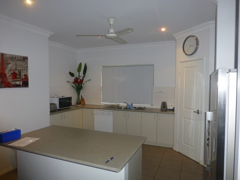 8 Walker Close, Millars Well WA 6714