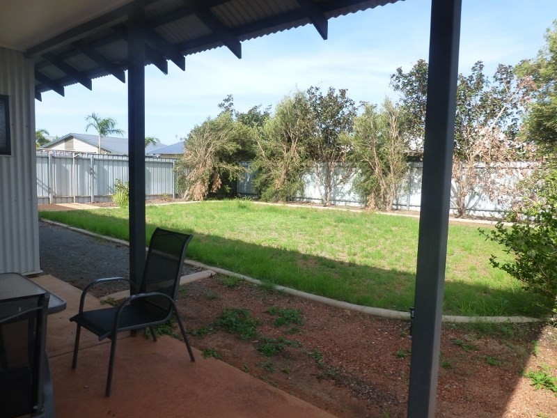 8 Walker Close, Millars Well WA 6714