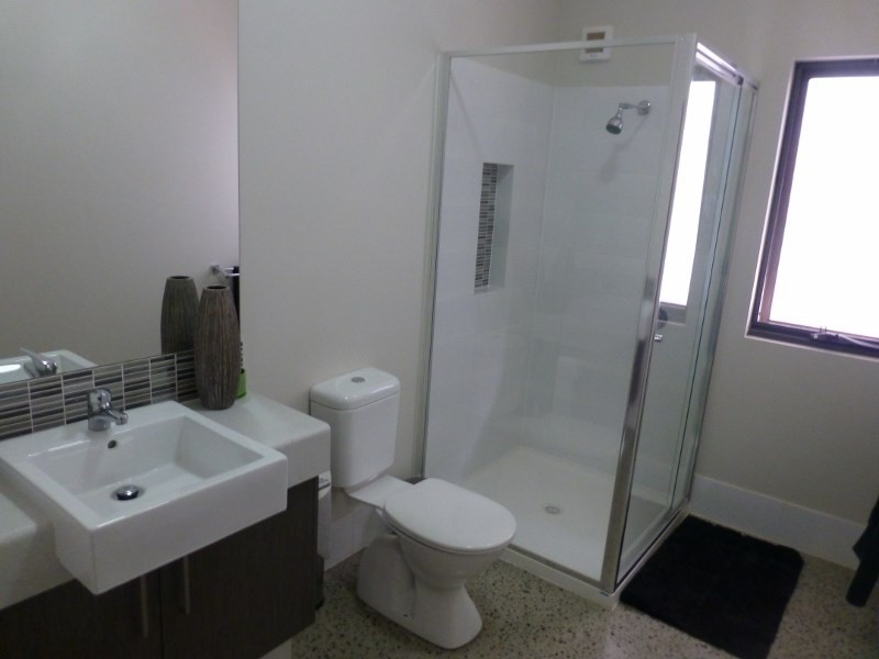 33 Bajamalu Drive, Baynton WA 6714