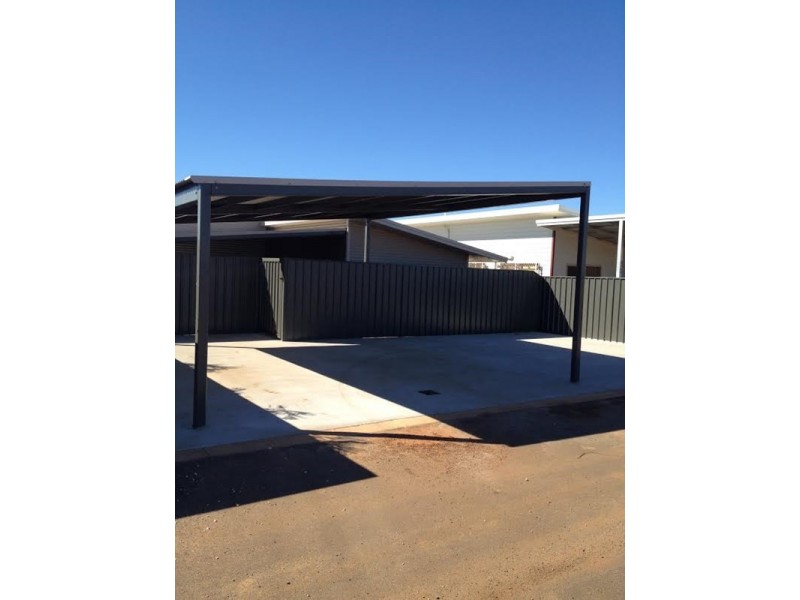 33 Bajamalu Drive, Baynton WA 6714