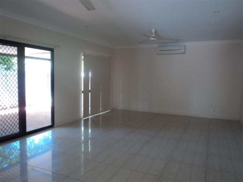 4/3 Badock Place, Millars Well WA 6714