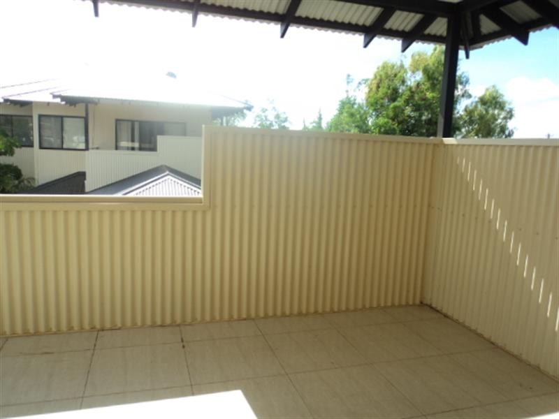 4/3 Badock Place, Millars Well WA 6714