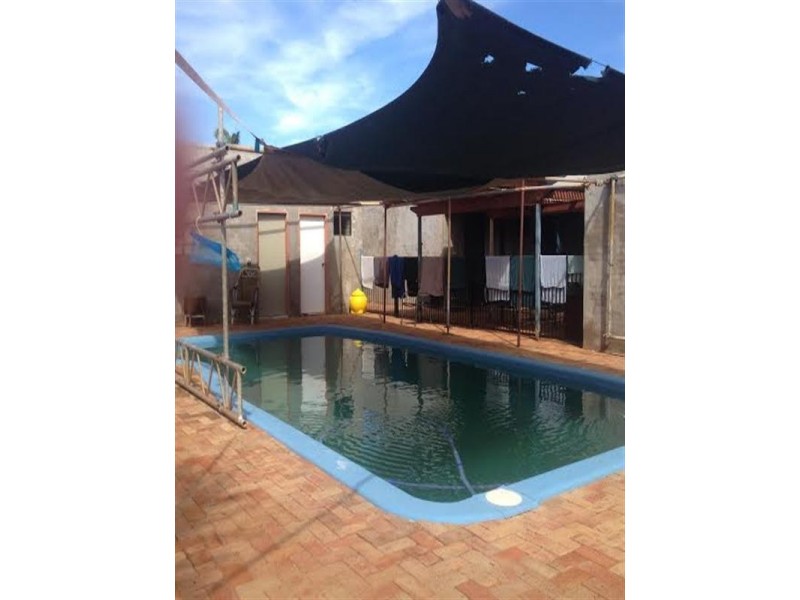 14 Stanbridge Way, Millars Well WA 6714