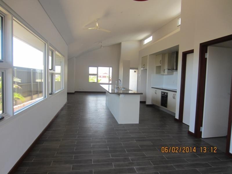 29 Bettong Bend, Baynton WA 6714