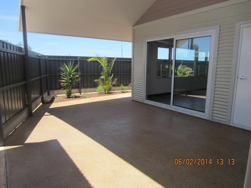 29 Bettong Bend, Baynton WA 6714