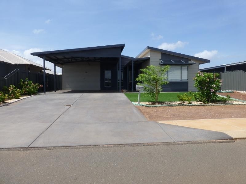 10 Nyumari Street, Baynton WA 6714