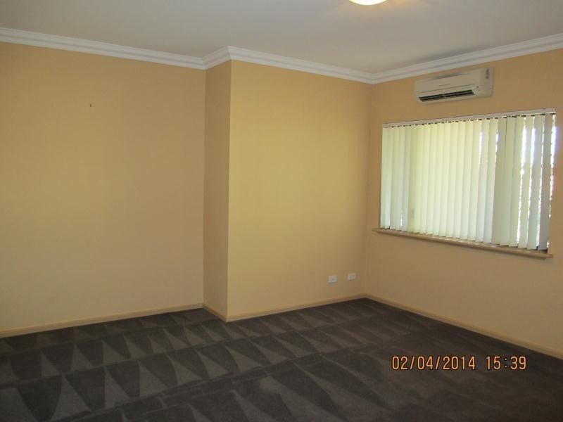 8 Delmere Way, Baynton WA 6714