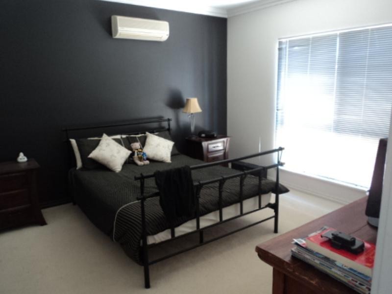 1 Armstrong Drive, Baynton WA 6714