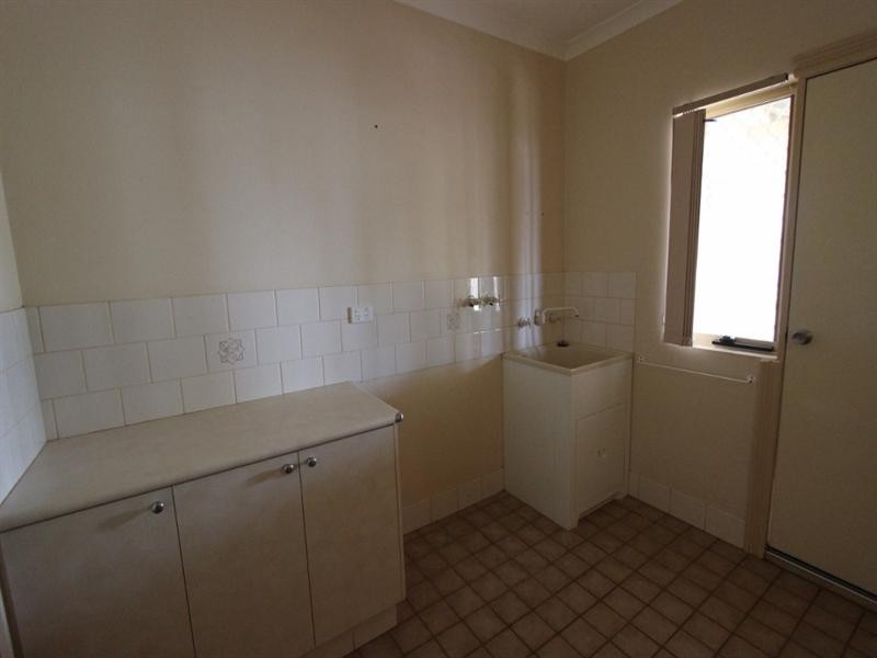 8F Wedge Place, Millars Well WA 6714