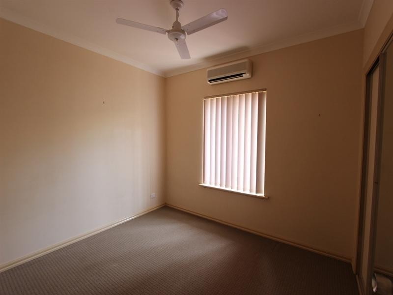 8F Wedge Place, Millars Well WA 6714