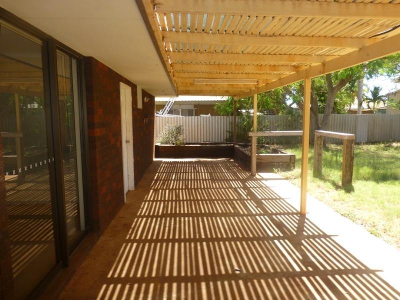 4 Goddard Place, Nickol WA 6714