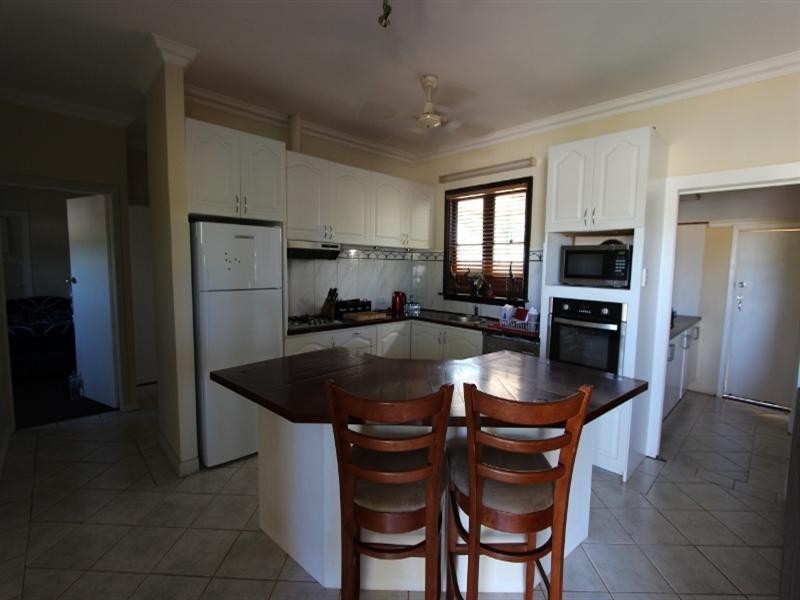 1 Baynton Way, Wickham WA 6720