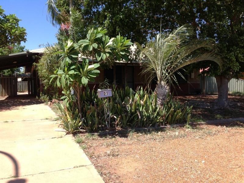 21 Campbell Crescent, Baynton WA 6714