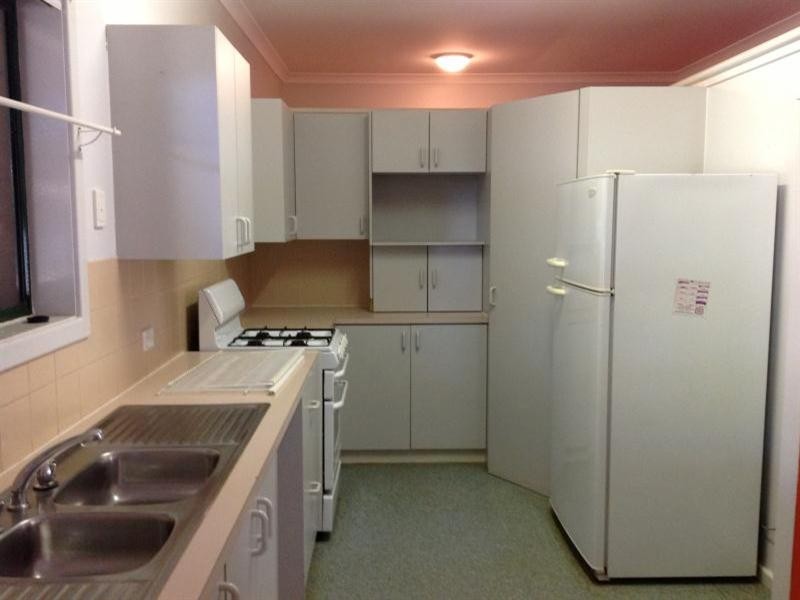 21 Campbell Crescent, Baynton WA 6714