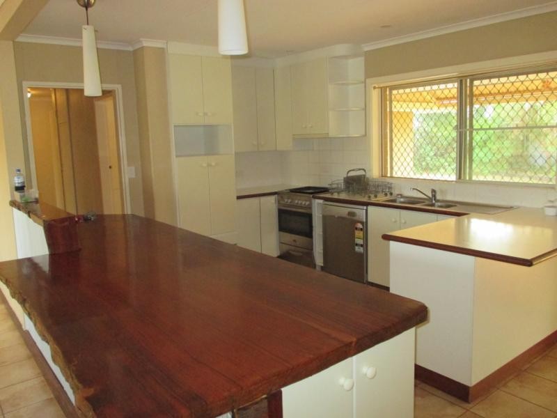 27 Elliot Way, Bulgarra WA 6714