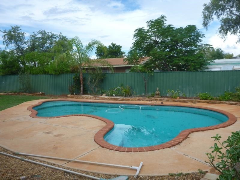 32 Richardson Way, Bulgarra WA 6714