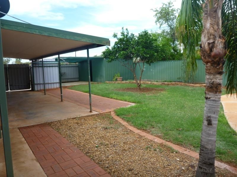 32 Richardson Way, Bulgarra WA 6714