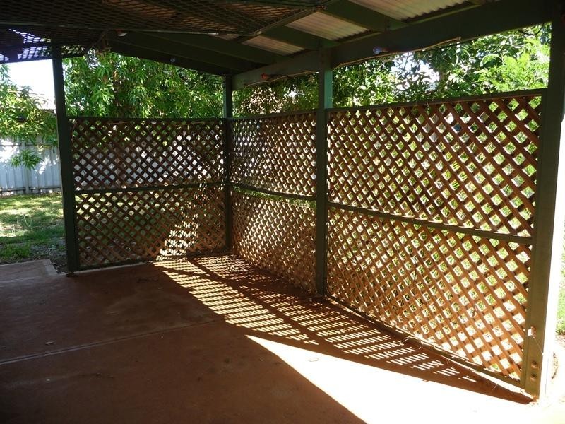 24 McCamey Loop, Baynton WA 6714