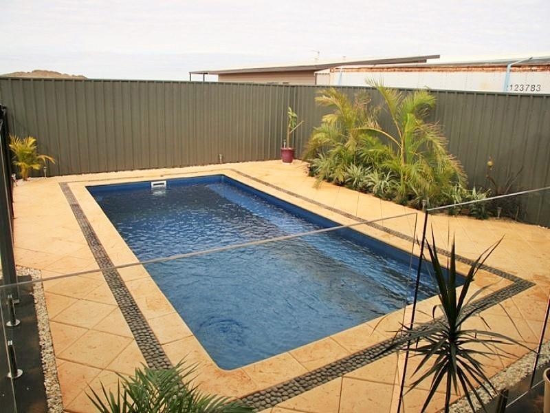 17 Perentie Road, Baynton WA 6714