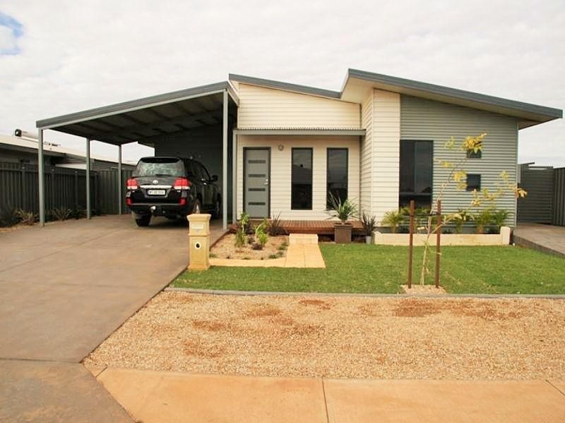 17 Perentie Road, Baynton WA 6714