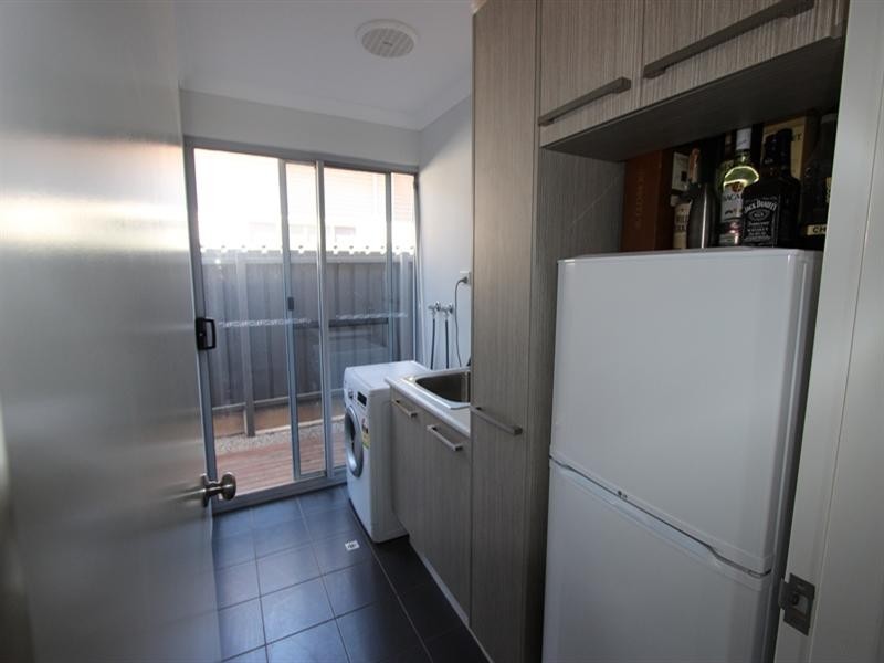 35 Bajamalu Drive, Baynton WA 6714