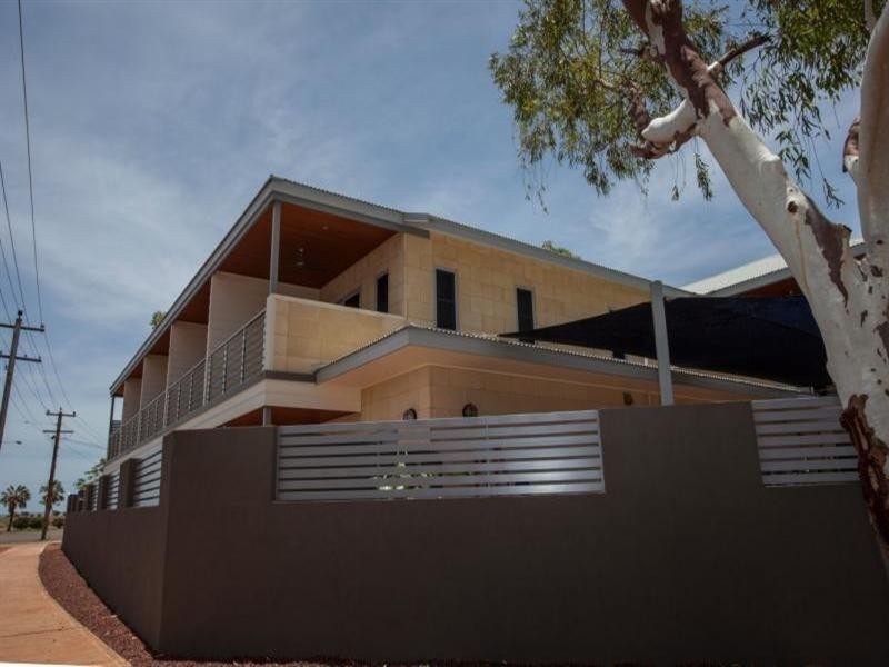 8/54 Searipple Road, Bulgarra WA 6714