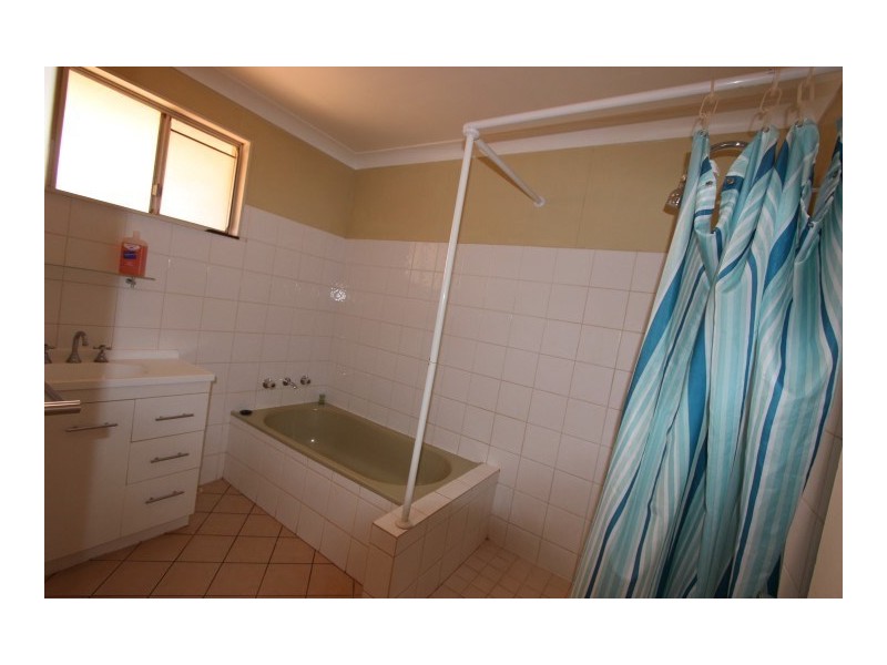 11 McCourt Way, Wickham WA 6720