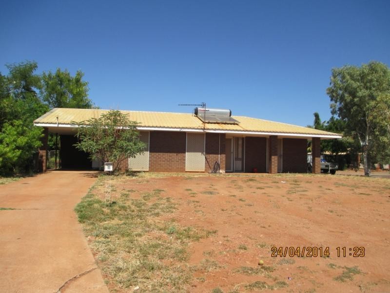 2 Lacey Place, Millars Well WA 6714