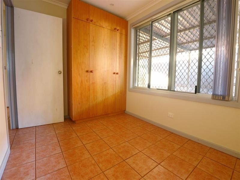 11 Murchison Crescent, Dampier WA 6713