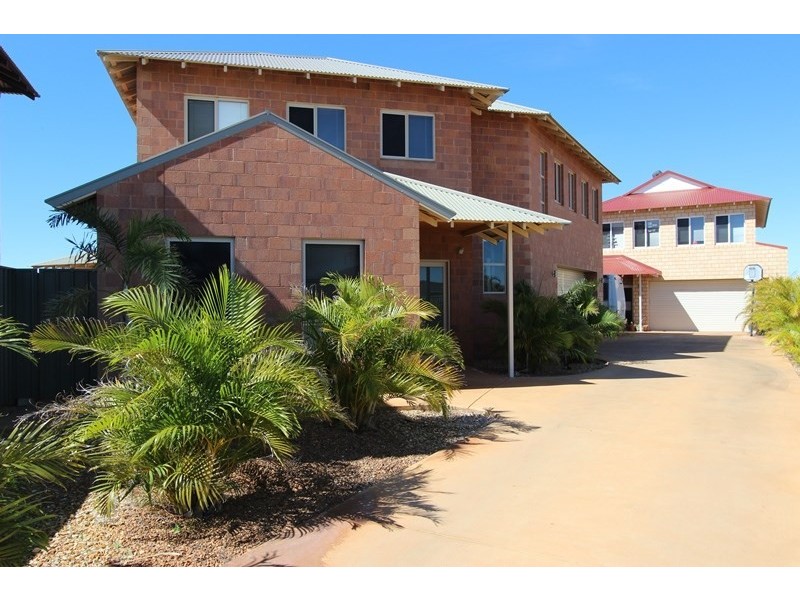 27B Moynes Court, Baynton WA 6714