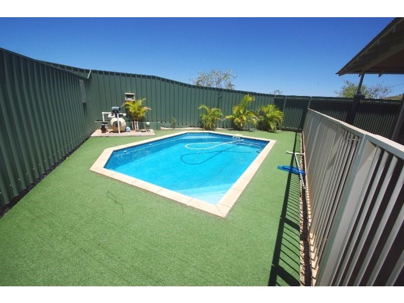 27B Moynes Court, Baynton WA 6714