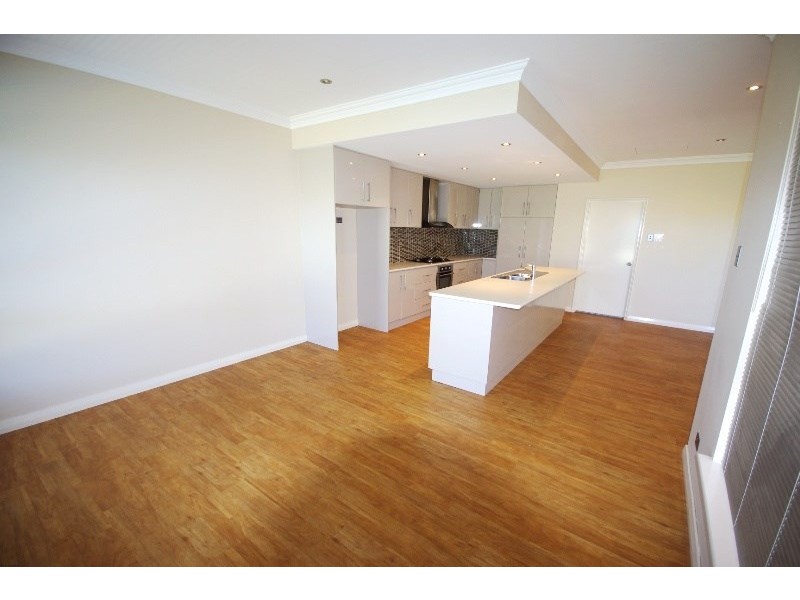 27B Moynes Court, Baynton WA 6714