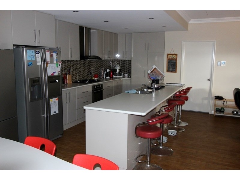 27B Moynes Court, Baynton WA 6714