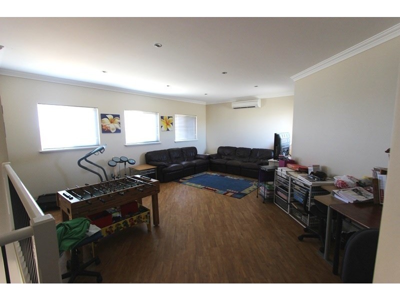 27B Moynes Court, Baynton WA 6714