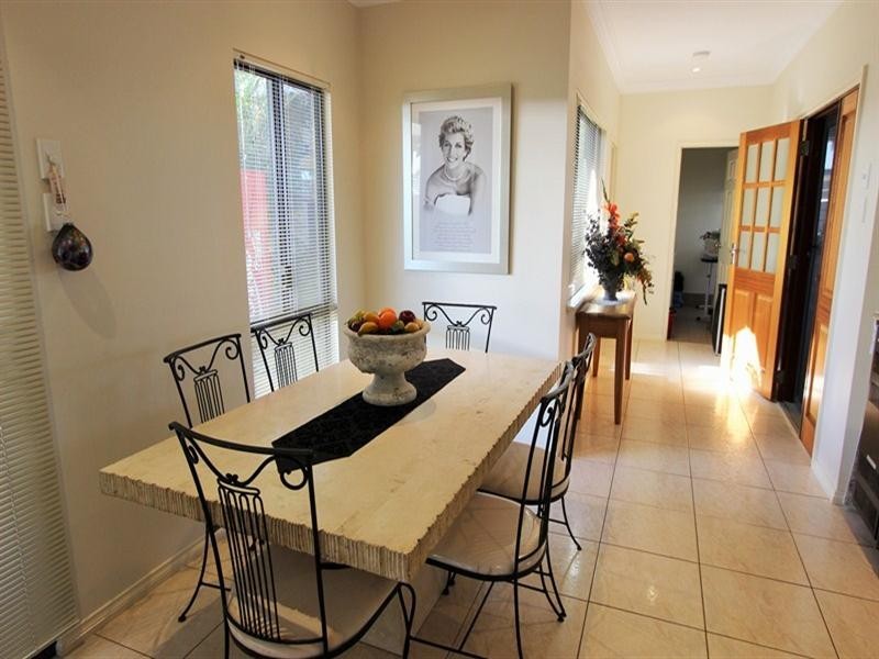 17 Delmere Way, Baynton WA 6714