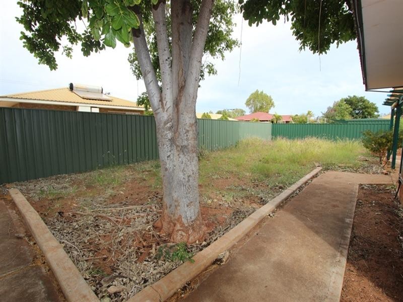 16 Malus Road, Nickol WA 6714