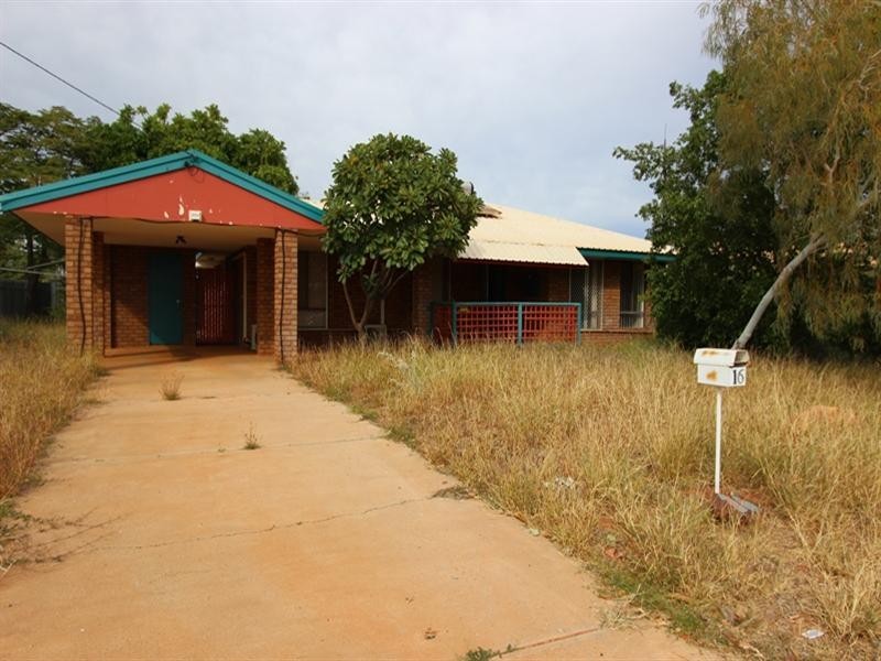 16 Malus Road, Nickol WA 6714