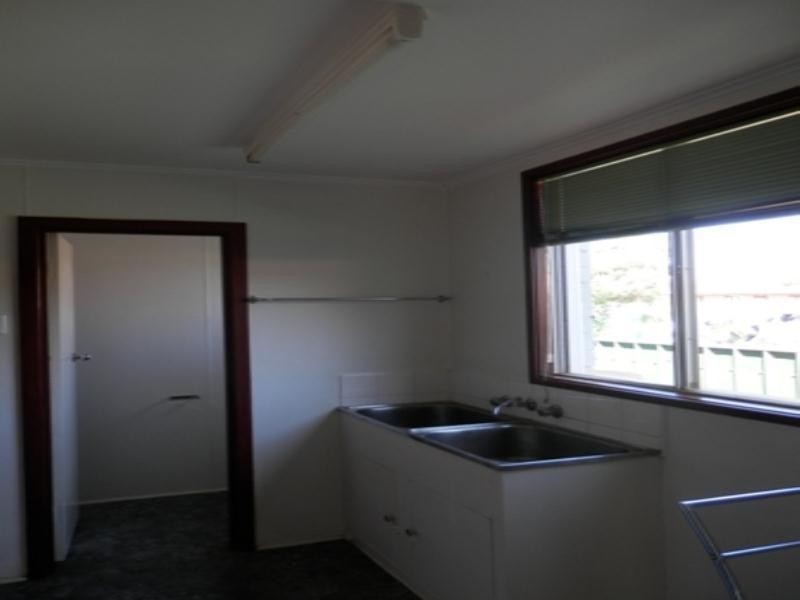 2 Haddon Way, Nickol WA 6714