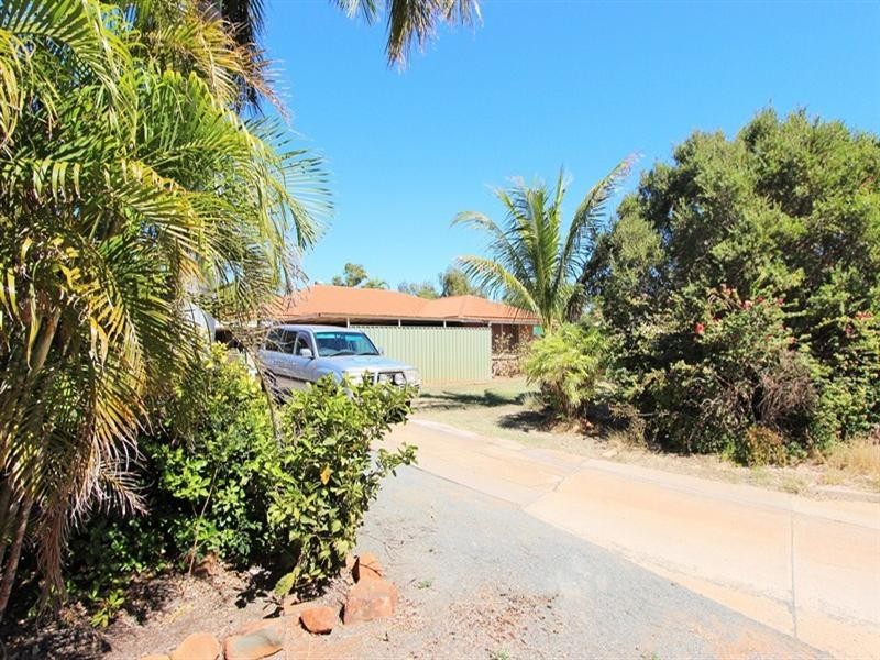 22 Hardey Crescent, Dampier WA 6713