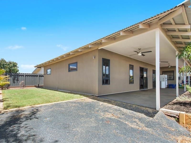 90 Bajamalu Drive, Baynton WA 6714