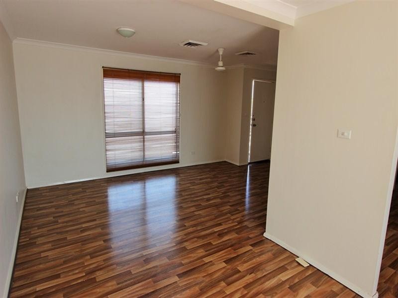 35 McCamey Loop, Baynton WA 6714