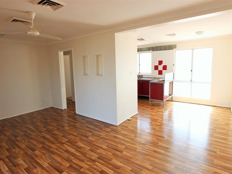 35 McCamey Loop, Baynton WA 6714