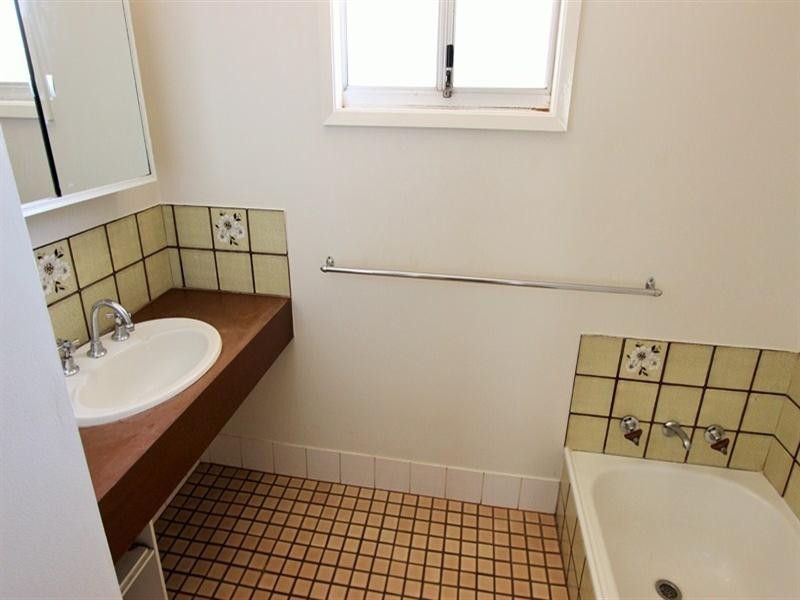 35 McCamey Loop, Baynton WA 6714