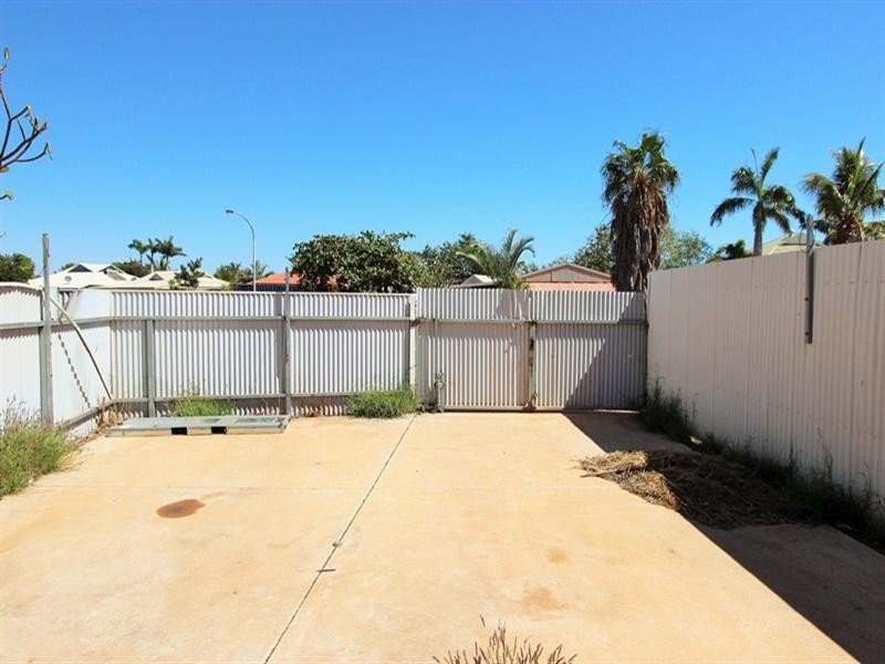 35 McCamey Loop, Baynton WA 6714