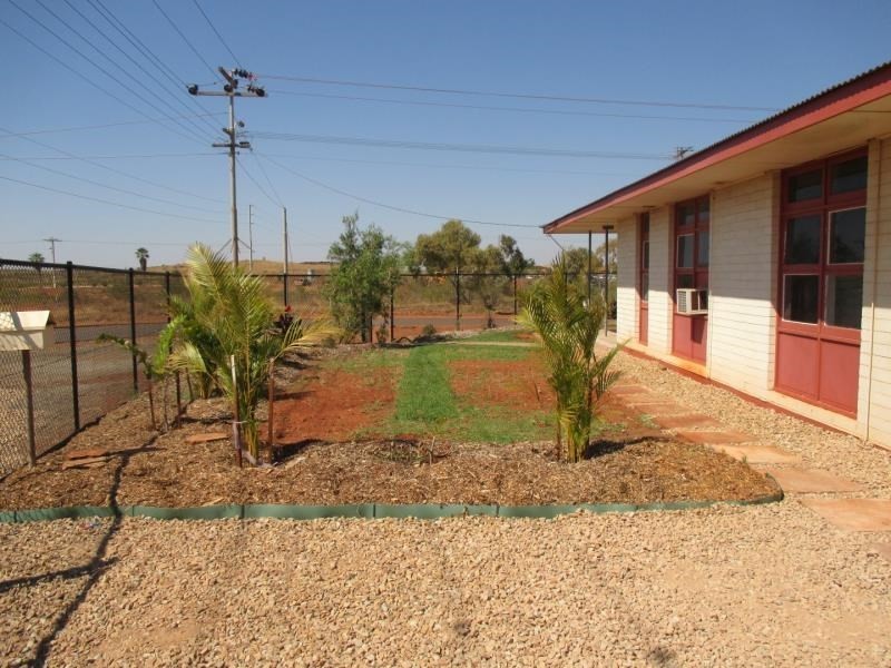 1 Pringle Way, Wickham WA 6720