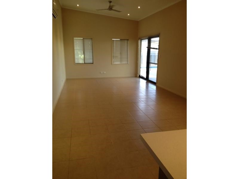 9 Bardurra Street, Baynton WA 6714