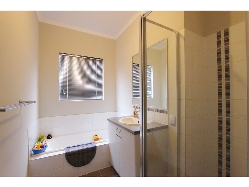 59 Mujira Ramble, Baynton WA 6714