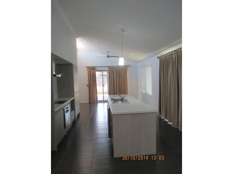 35 Bajamalu Drive, Baynton WA 6714