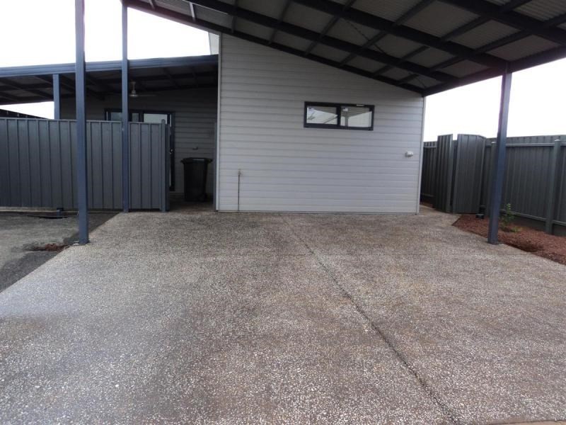 9 Bettong Bend, Baynton WA 6714