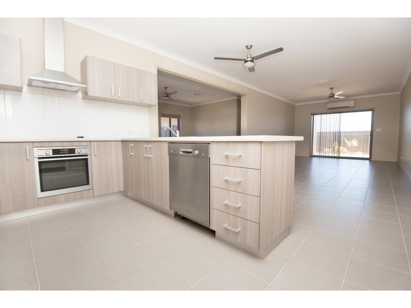 17 Bowerbird Drive, Nickol WA 6714